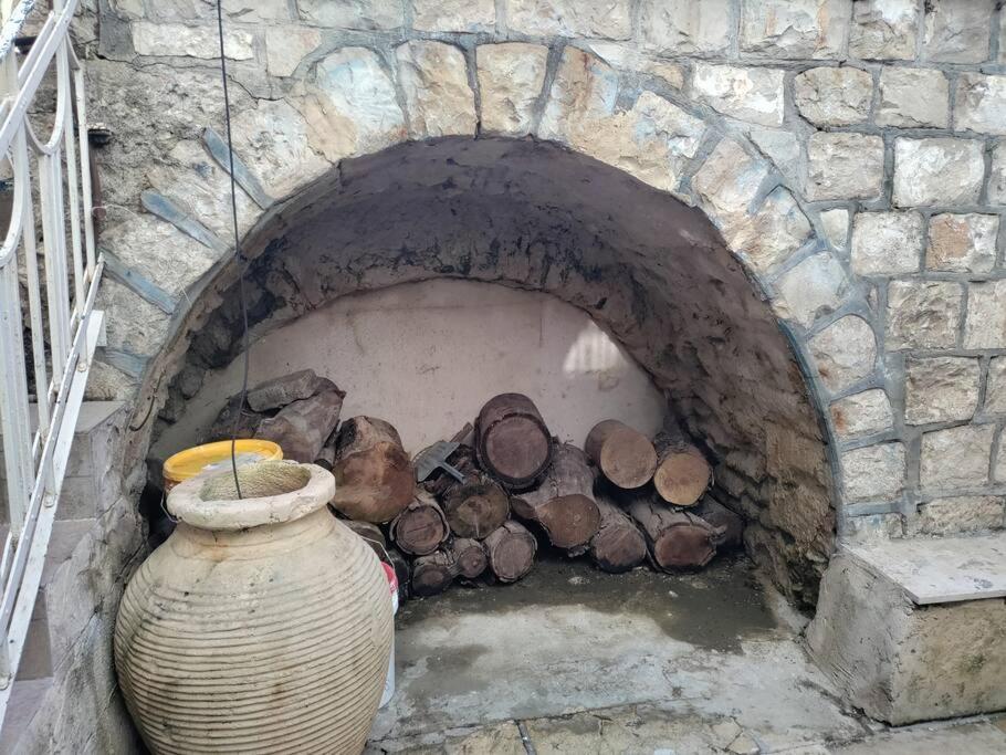 שלווה בעיר העתיקה - Peace In The Heart Of The Old City Safed Exteriör bild