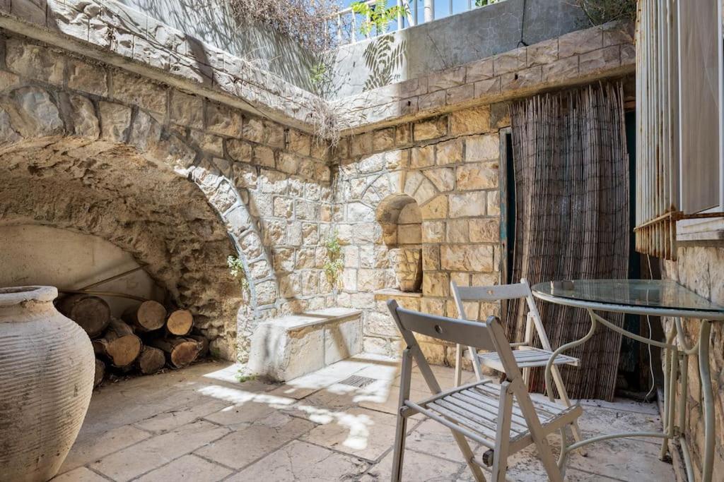 שלווה בעיר העתיקה - Peace In The Heart Of The Old City Safed Exteriör bild
